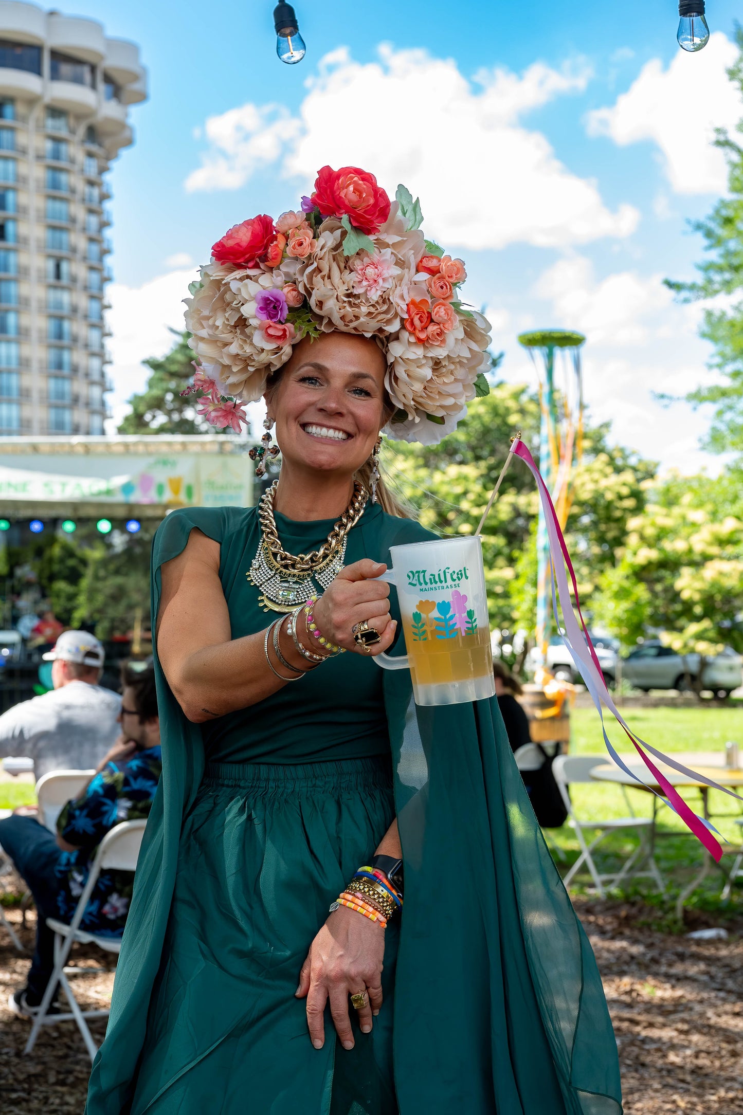Little Blooms with Nat Jones at Covington Maifest
